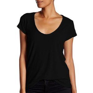 James Peres scoop neck t-shirt